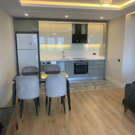 Tempoint Lux Furnished .. Great View Апартаменты *